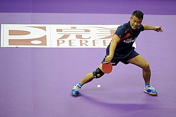 Bir defans oyuncusuna karşı nasıl maç kazanılır?